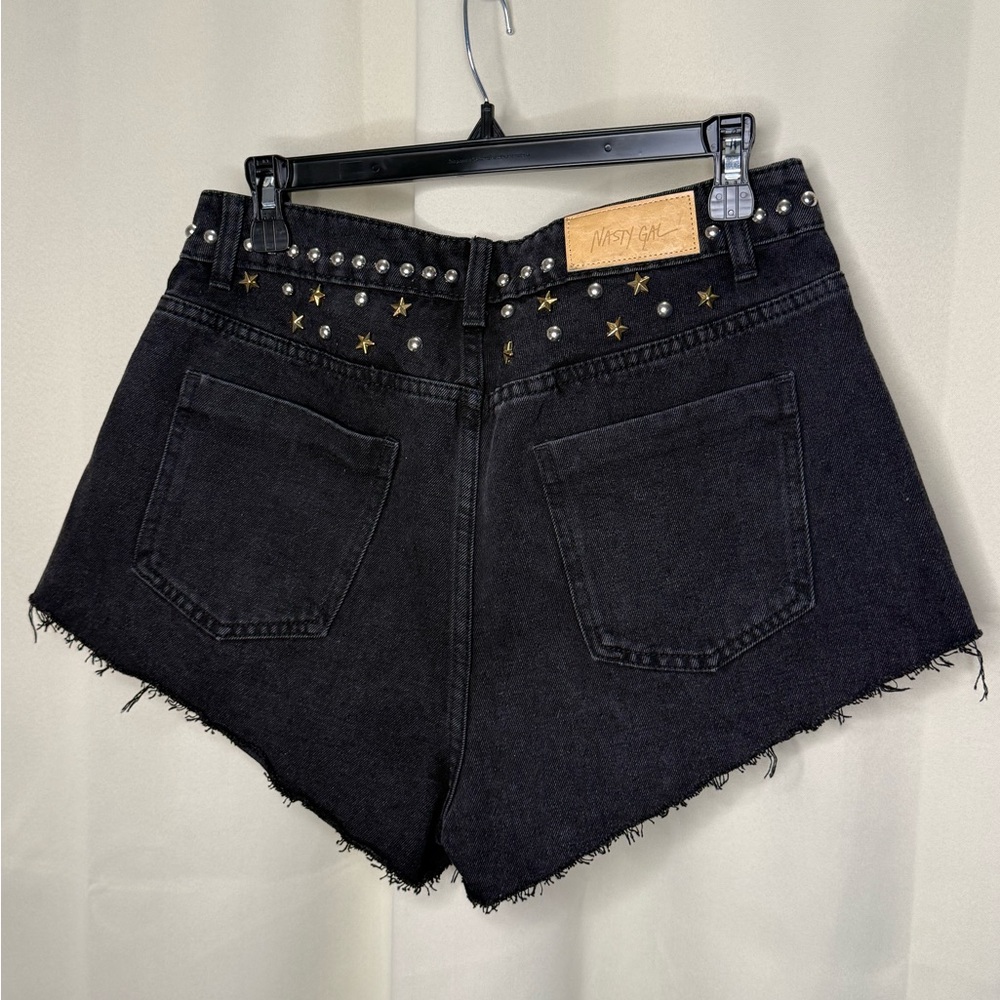 Nasty Gal Black Star-Studded Denim Shorts - Picture 4 of 6